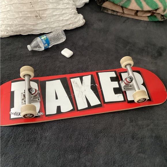 Empire - Picture 4 of 4